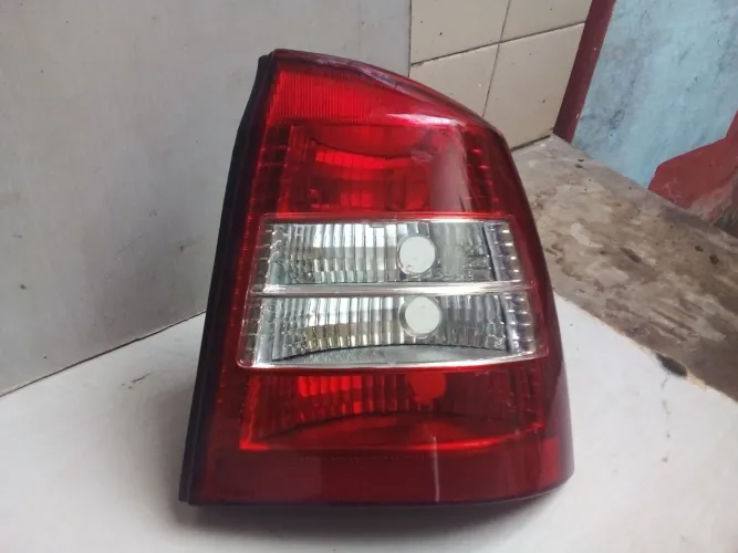 Lanterna traseira LD Chevrolet Astra Hatch 2003/2012