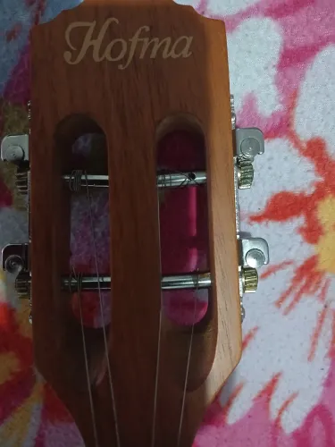 Cavaquinho Hofma