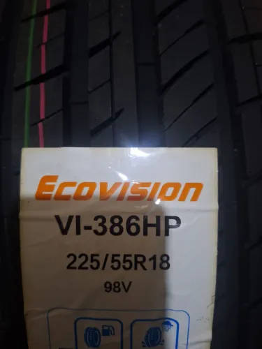 Pneu 225 55 18 em promoção.