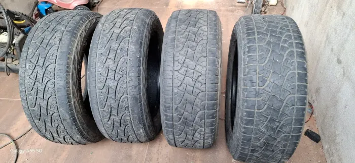 Scorpion 265 60 R18
