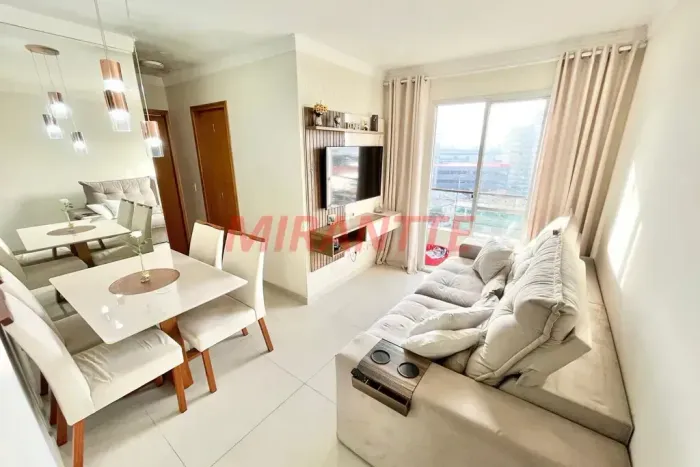 Apartamento na Cachoeirinha com 2 dormitórios