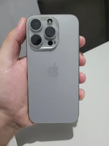 iPhone 15 pro 128 gb com caixa