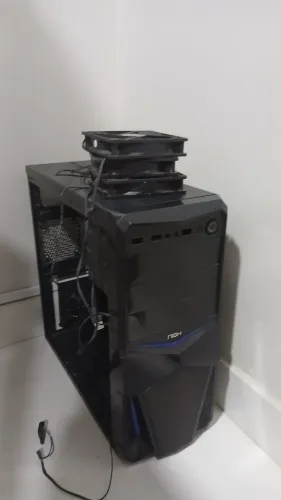 Gabinete + 3 ventoinhas