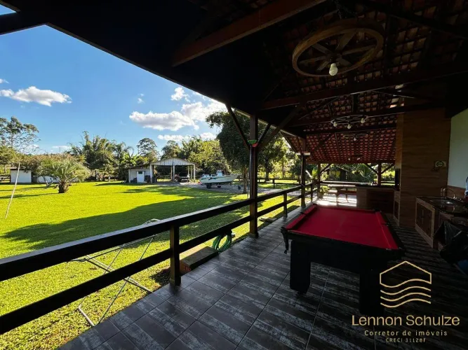 Linda Chácara com AT de 29.352,88 m² - Balneário Barra do Sul- Pinheiros