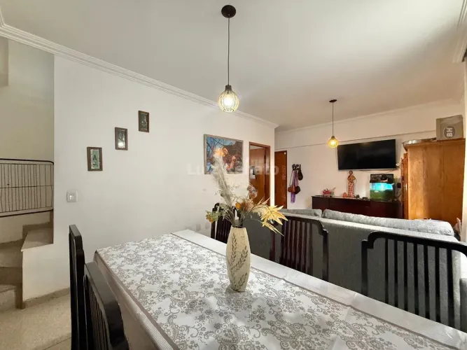 Cobertura à venda no bairro Sagrada Família