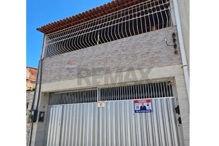 CASA TRIPLEX, À VENDA, NA VARJOTA