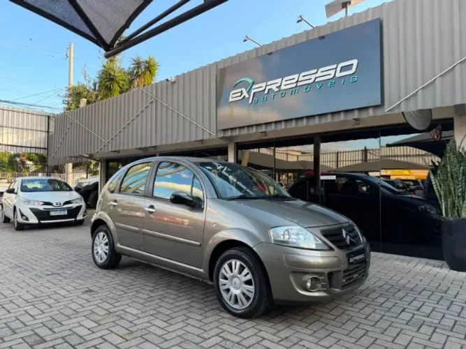 Citroen C3 Exclusive 1.4 Flex 8V 5P 2011