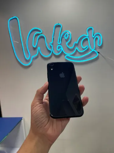 iPhone XR 64GB