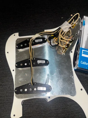 Captador Seymour Duncan SSL-1 +Elétrica Perfect Tone