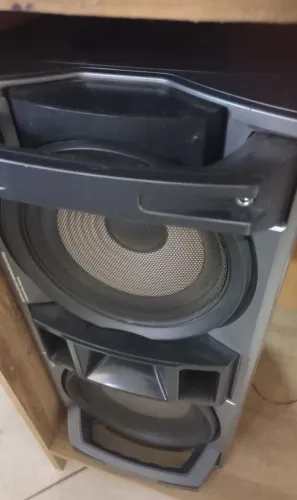Som Sony 600 w RMS