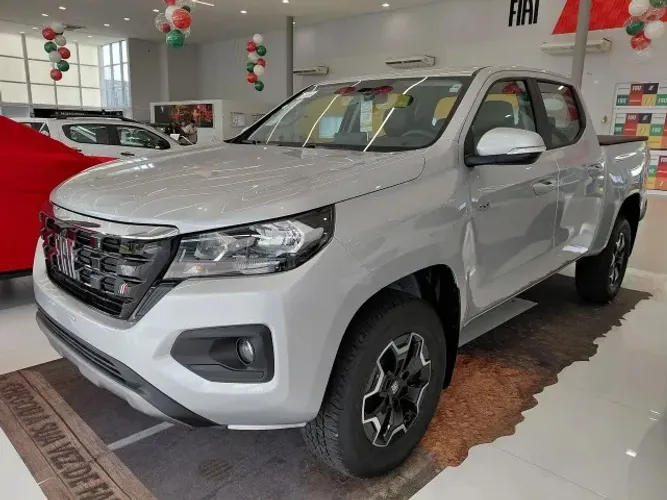Fiat Titano Volcano 2.2 16V 4X4 TB Die. Aut. 2026