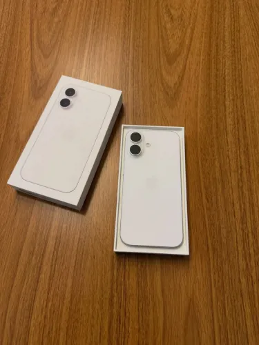 iPhone 16 128gb