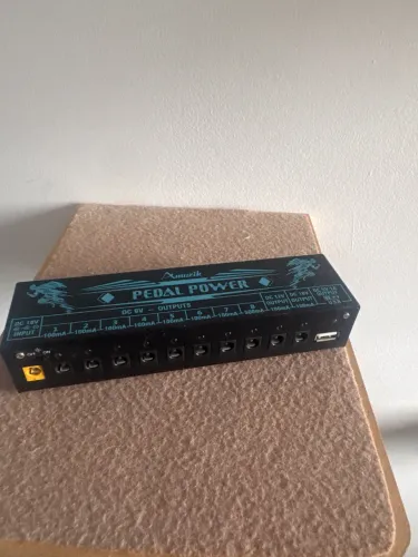 Fonte de Pedal Amuzik