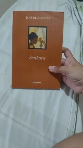 Livro: Senhora