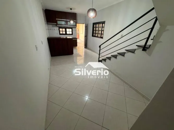 Excelente Sobrado com 4 dormitórios, 196 m² - venda por R$ 750.000 ou aluguel por R$ 3.300