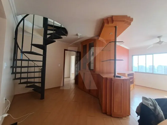 Cobertura à Venda em Santana com Terraço Panorâmico e Alto Potencial de Valorização