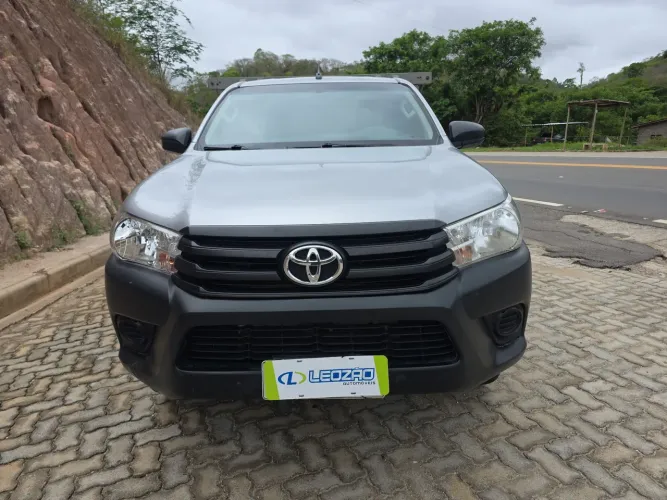 Toyota Hilux Chassi 4X4 2.8 TDI Diesel Mec. 2021