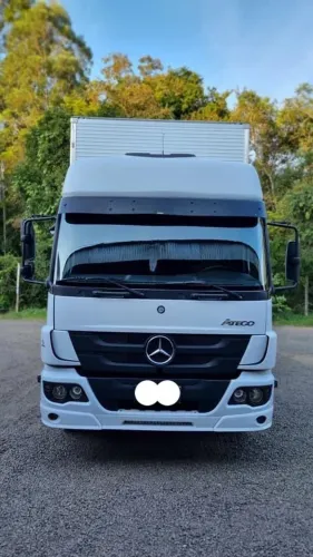 M.Benz/Atego 2426 Ano 2012
