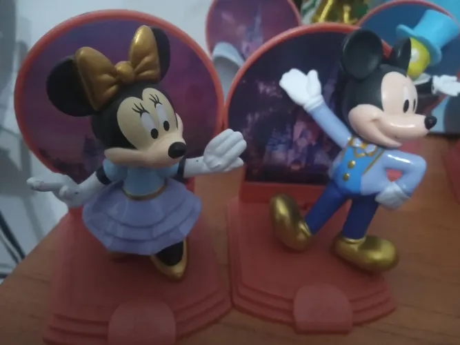 Miney e Mickey McDonald's 50 anos