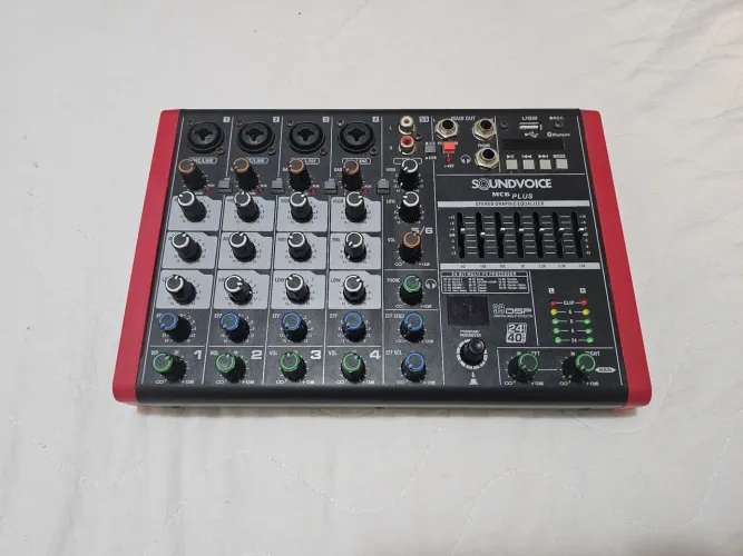 Mesa de Som Soundvoice MC-6 Plus - Excelente Estado