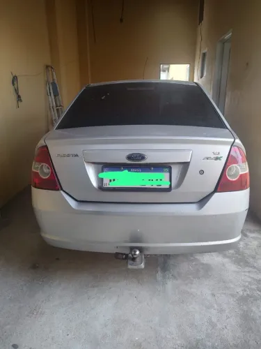 Ford Fiesta Sed. 1.6 8V Flex 4P 2008
