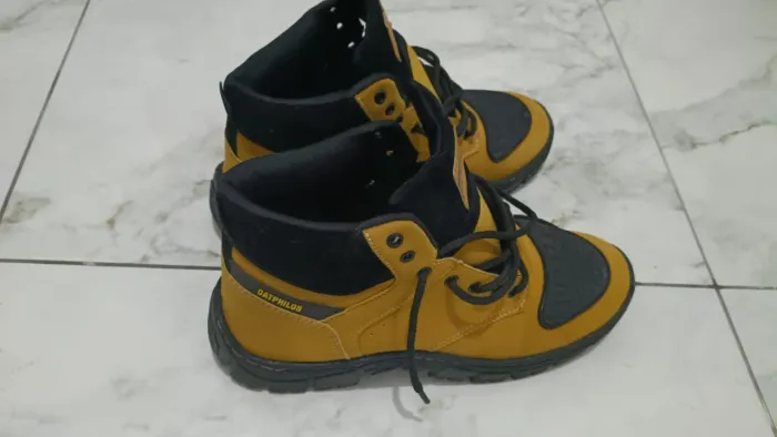 Botas / coturno 
