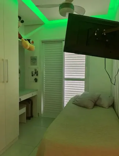 Apartamento 2 dormitórios com varanda, planejados e lazer completo no Marapé Santos