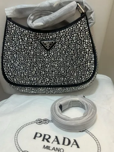 Bolsa Prada de ombro com cristal - acompanha dust Bag 