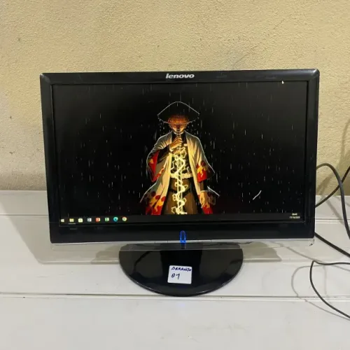 Monitor Lenovo 19" LCD Widescreen - Perfeito para Estudo, Trabalho e Câmeras