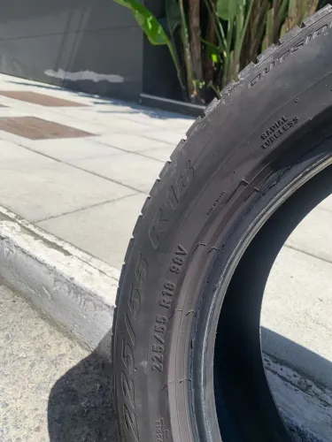 Pneu Pirelli Scorpion