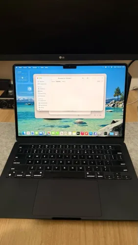 MacBook Air M2 16gb 512SSD 