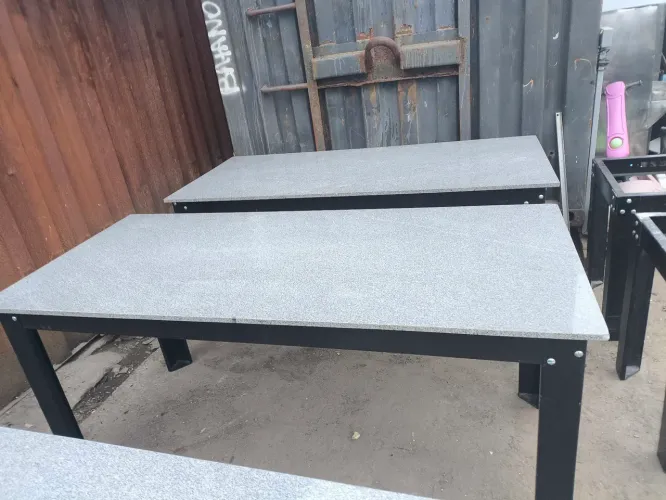 Mesa de granito