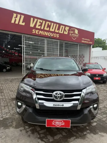 Toyota Hilux SW4 SRX Diamo. 4X4 2.8 TB DIE AUT 2019