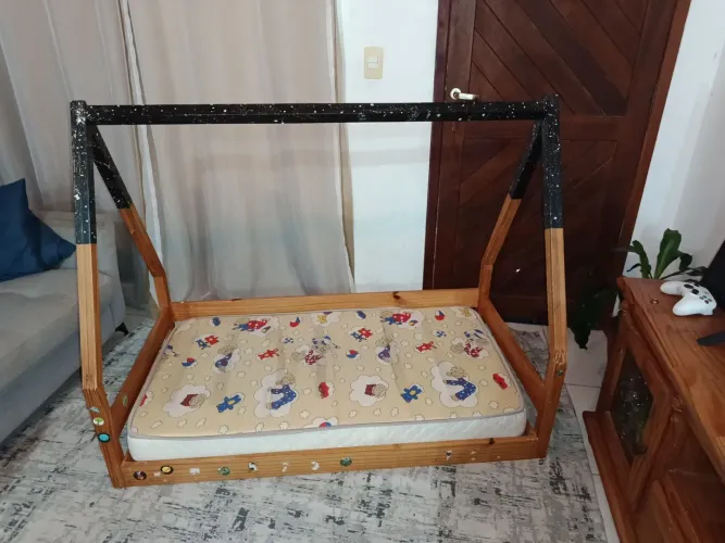 Cama Montessoriana com colchão