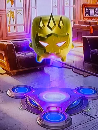 Elemental Chefe Dourado - Fortnite