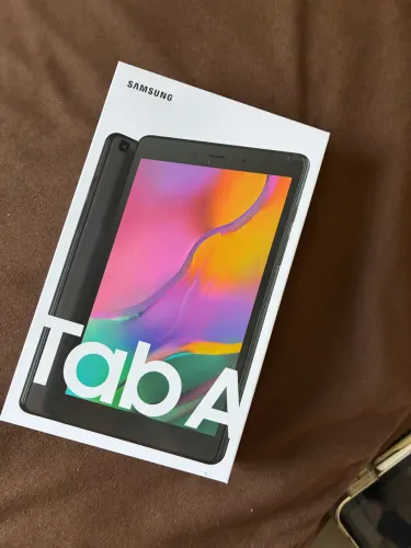 Tablet Samsung com chip 4G ( aceita trocas)