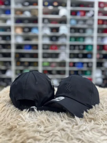 Boné new era 1° linha 