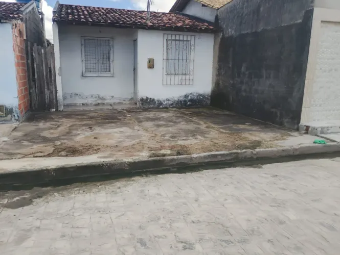 Vendo casa em umbaúba próximo a estiva