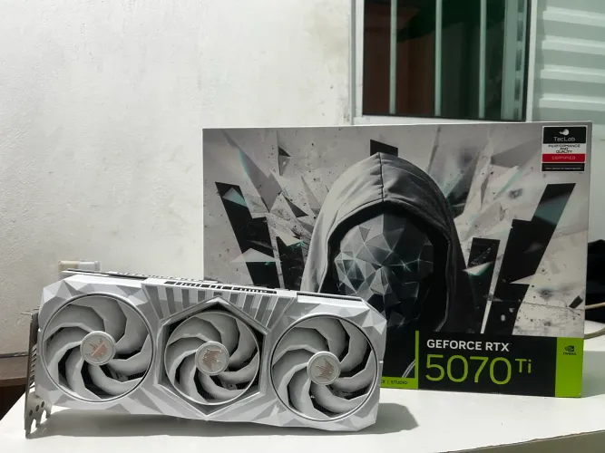 RTX 5070 TI GALAX HOF 16GB