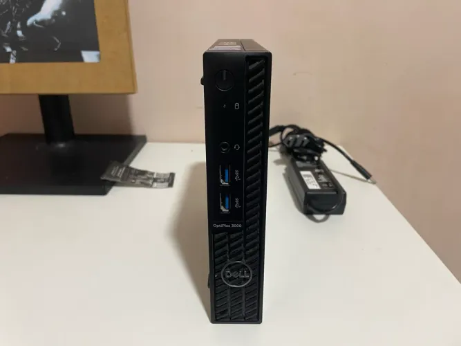 Mini CPU Dell optiplix 3000 core I5