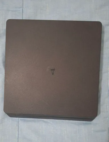 PS4 Slim 512GB + Bolsa de Transporte