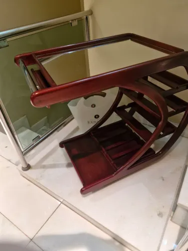 Vendo barzinho madeira maciça