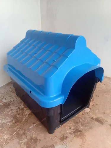 Casinha de cachorro extra grande semi nova