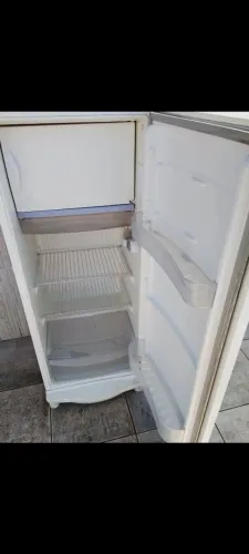 Geladeira Consul 280 litros