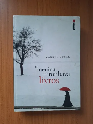 Livro A menina que roubava livros