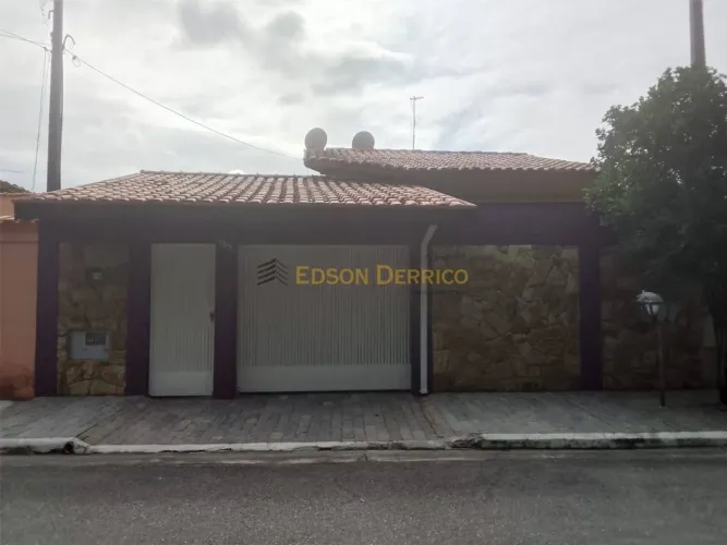 Casa com 3 Quartos para Locação, Conjunto Habitacional Terra dos Ipês I (Norte) - Pindamon