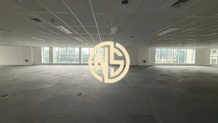 Sala Comercial para Alugar na Vila Andrade (Frente)  1.080,82 m² | 30 Vagas