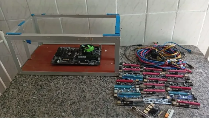 Kit Rig para Mineração de Criptomoedas e Inteligência Artificial.