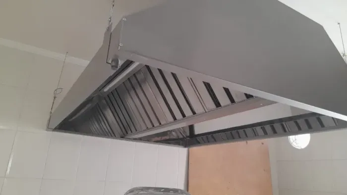 Coifa de inox bifásica/trifásica - Nunca usada