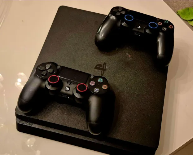 Ps4 slin com leitor blue ray